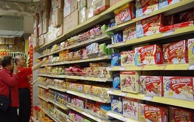 食品安全法今起實施，取消免檢制度推動食品銷售規范發展
